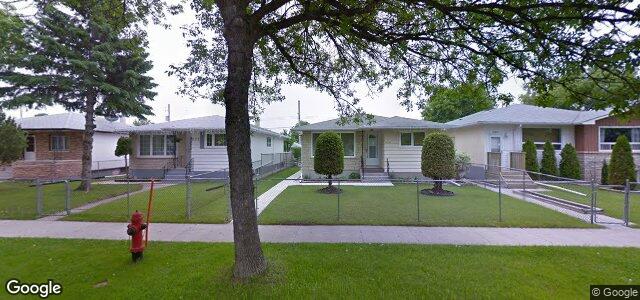 Larawan ng 976 Manitoba Avenue sa Winnipeg, Manitoba