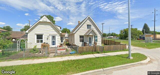 Larawan ng 981 Burrows Avenue sa Winnipeg, Manitoba