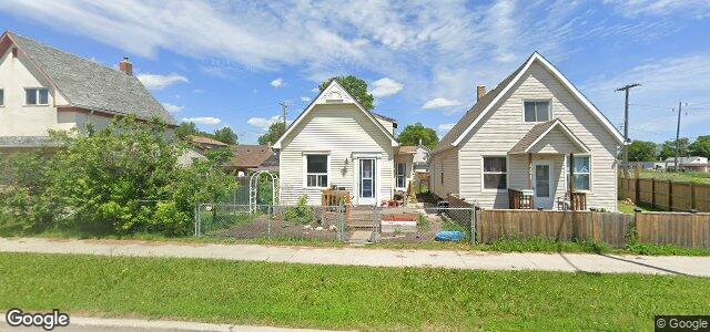 Larawan ng 983 Burrows Avenue sa Winnipeg, Manitoba