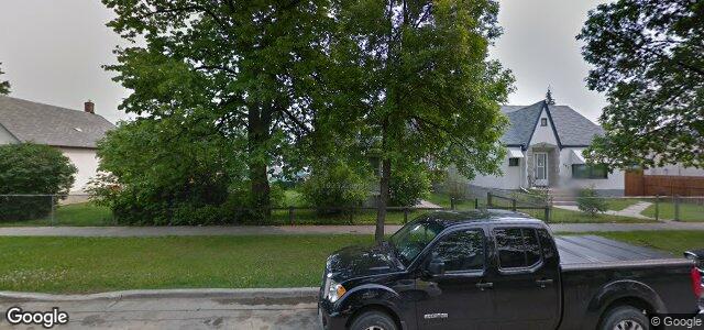 Larawan ng 989 Alfred Avenue sa Winnipeg, Manitoba