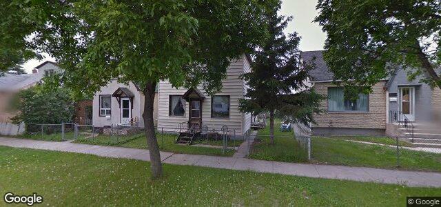 Larawan ng 992 Aberdeen Avenue sa Winnipeg, Manitoba