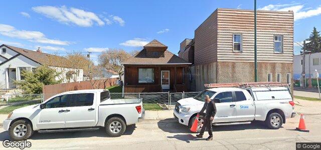 Larawan ng 993 Selkirk Avenue sa Winnipeg, Manitoba