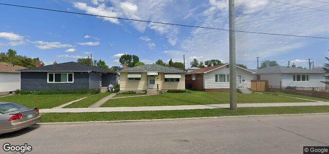 Larawan ng 1457 Selkirk Avenue sa Winnipeg, Manitoba