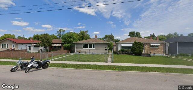 Larawan ng 1469 Selkirk Avenue sa Winnipeg, Manitoba