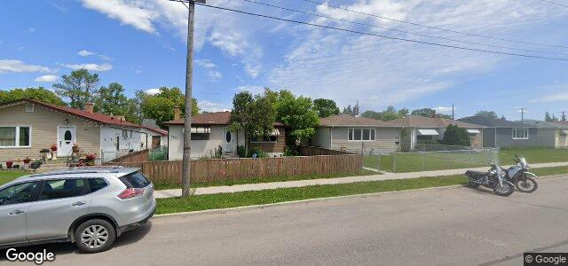 Larawan ng 1473 Selkirk Avenue sa Winnipeg, Manitoba