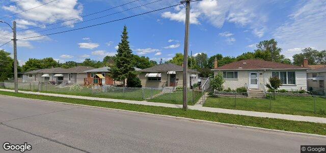 Larawan ng 1491 Selkirk Avenue sa Winnipeg, Manitoba