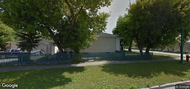 Larawan ng 1507 Selkirk Avenue sa Winnipeg, Manitoba