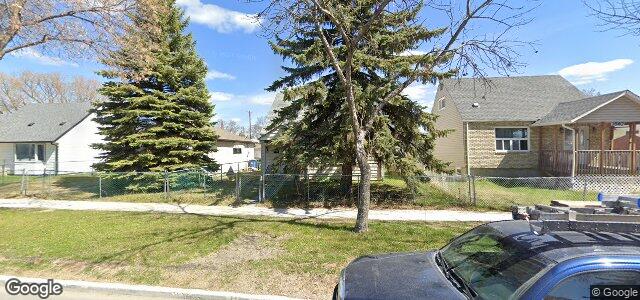 Photo of 1591 Manitoba Avenue in Winnipeg, Manitoba