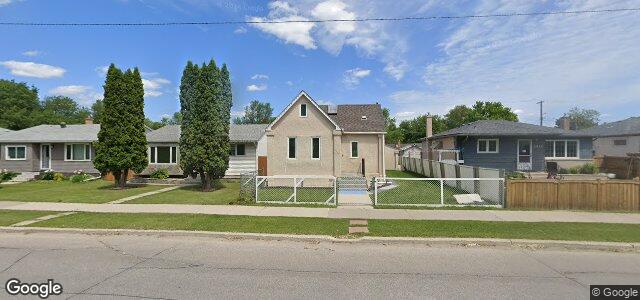 Larawan ng 1643 Selkirk Avenue sa Winnipeg, Manitoba