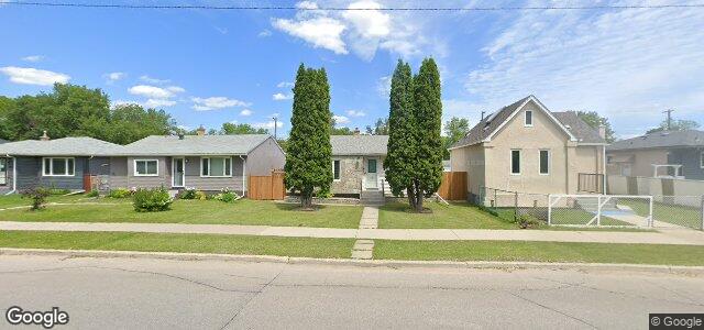 Larawan ng 1647 Selkirk Avenue sa Winnipeg, Manitoba