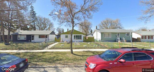 Photo of 1648 Manitoba Avenue in Winnipeg, Manitoba