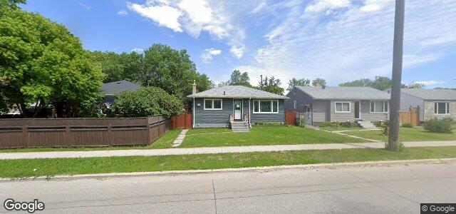 Larawan ng 1655 Selkirk Avenue sa Winnipeg, Manitoba