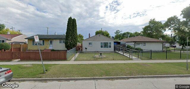 Larawan ng 1693 Pritchard Avenue sa Winnipeg, Manitoba
