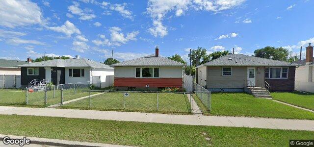 Larawan ng 1695 Selkirk Avenue sa Winnipeg, Manitoba