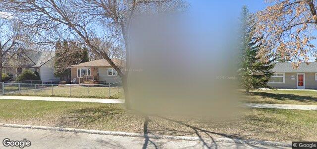 Larawan ng 1708 Manitoba Avenue sa Winnipeg, Manitoba