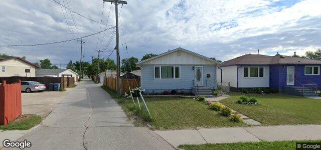 Larawan ng 1719 Selkirk Avenue sa Winnipeg, Manitoba