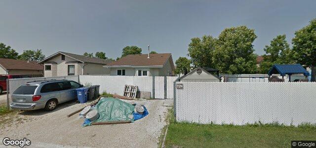 Larawan ng 10 Blairmore Gardens sa Winnipeg, Manitoba