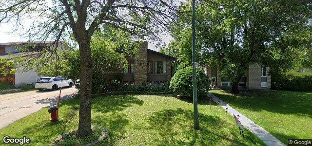 Larawan ng 100 Alex Taylor Drive sa Winnipeg, Manitoba