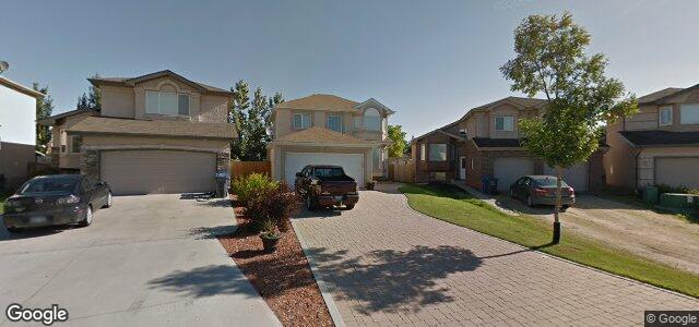 Larawan ng 100 William Gibson Bay sa Winnipeg, Manitoba