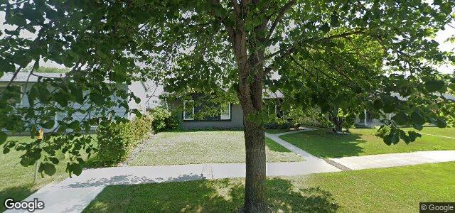 Larawan ng 102 Wynford Drive sa Winnipeg, Manitoba