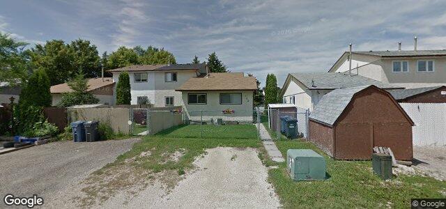 Larawan ng 105 Gables Court sa Winnipeg, Manitoba