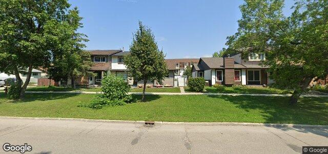 Larawan ng 1051 Kildare Avenue E sa Winnipeg, Manitoba