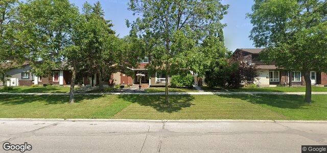 Larawan ng 1059 Kildare Avenue E sa Winnipeg, Manitoba