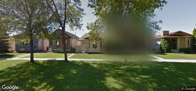 Larawan ng 1072 Kildare Avenue E sa Winnipeg, Manitoba