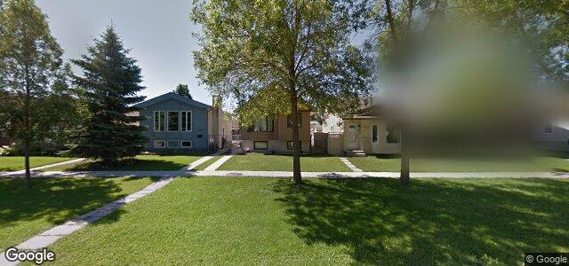 Larawan ng 1076 Kildare Avenue E sa Winnipeg, Manitoba