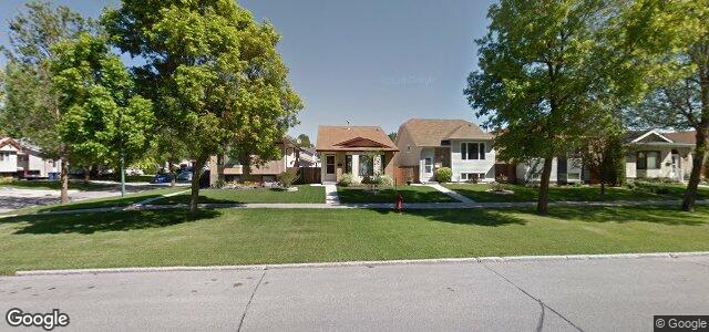 Larawan ng 1083 Kildare Avenue E sa Winnipeg, Manitoba