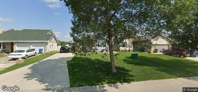 Larawan ng 11 Corliss Crescent sa Winnipeg, Manitoba