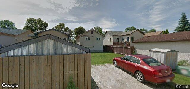 Larawan ng 1107 Kildare Avenue E sa Winnipeg, Manitoba