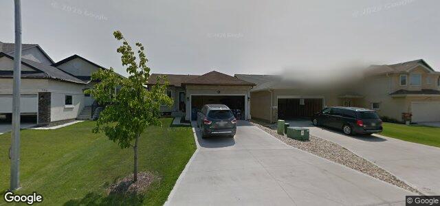 Larawan ng 111 Remi Claeys Crescent sa Winnipeg, Manitoba