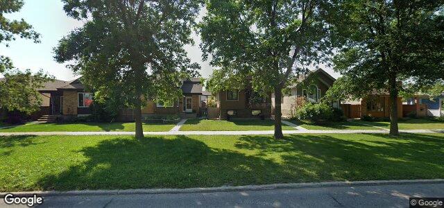 Larawan ng 1116 Kildare Avenue E sa Winnipeg, Manitoba
