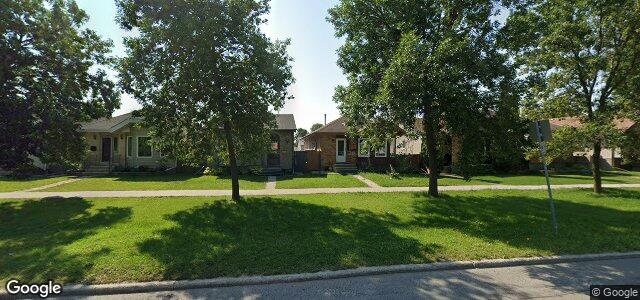 Larawan ng 1128 Kildare Avenue E sa Winnipeg, Manitoba