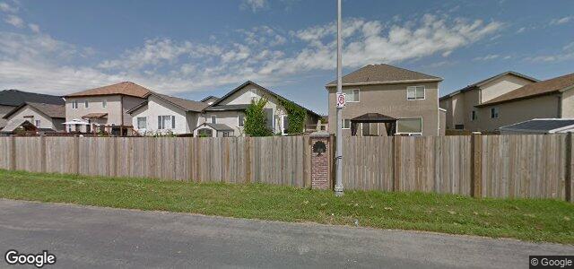 Larawan ng 118 Ed Golding Bay sa Winnipeg, Manitoba