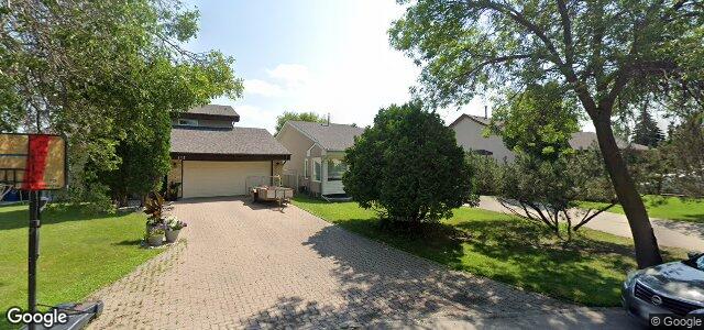 Larawan ng 119 Foxborough Road sa Winnipeg, Manitoba