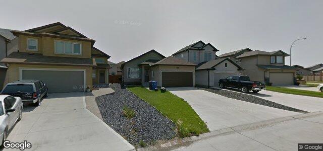 Larawan ng 12 Remi Claeys Crescent sa Winnipeg, Manitoba