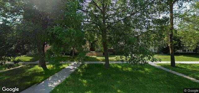 Larawan ng 1258 Kildare Avenue E sa Winnipeg, Manitoba