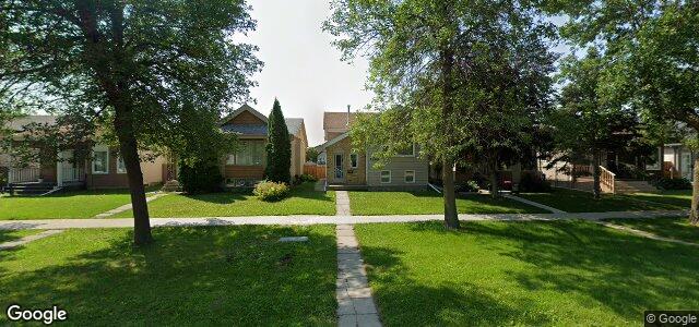Larawan ng 1266 Kildare Avenue E sa Winnipeg, Manitoba
