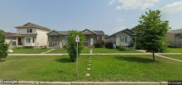 Larawan ng 128 Redonda Street sa Winnipeg, Manitoba