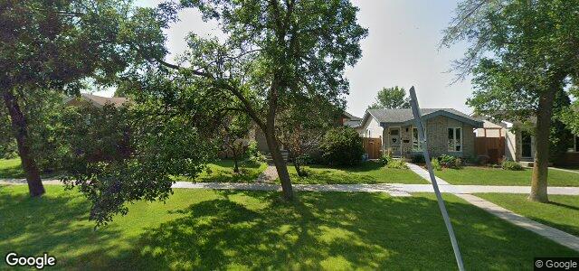 Larawan ng 1344 Kildare Avenue E sa Winnipeg, Manitoba