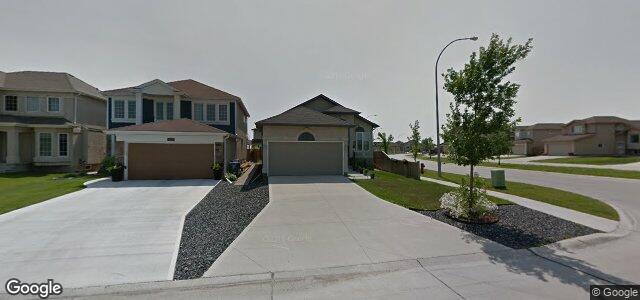 Photo of 135 Nevens Bay in Winnipeg, Manitoba