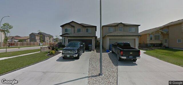 136 Chadwick Crescent（加拿大曼尼托巴省溫尼伯市）房屋照片