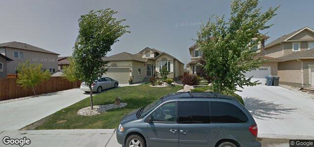 136 Remi Claeys Crescent（加拿大曼尼托巴省溫尼伯市）房屋照片