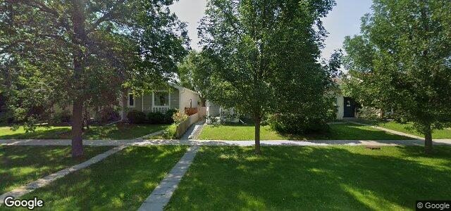 Larawan ng 1360 Kildare Avenue E sa Winnipeg, Manitoba
