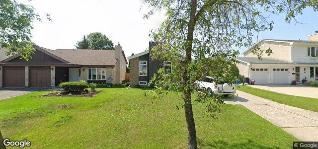 Larawan ng 14 Corliss Crescent sa Winnipeg, Manitoba