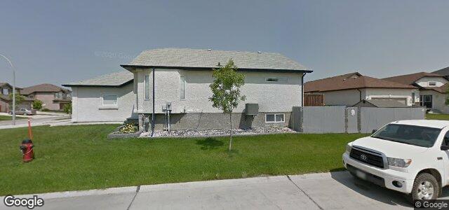 Larawan ng 152 Chadwick Crescent sa Winnipeg, Manitoba