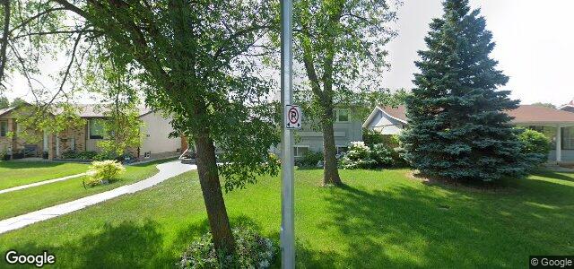 Larawan ng 168 Allenby Crescent sa Winnipeg, Manitoba