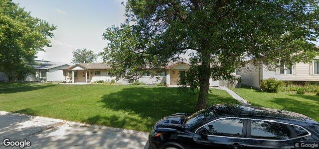 Larawan ng 169 Allenby Crescent sa Winnipeg, Manitoba